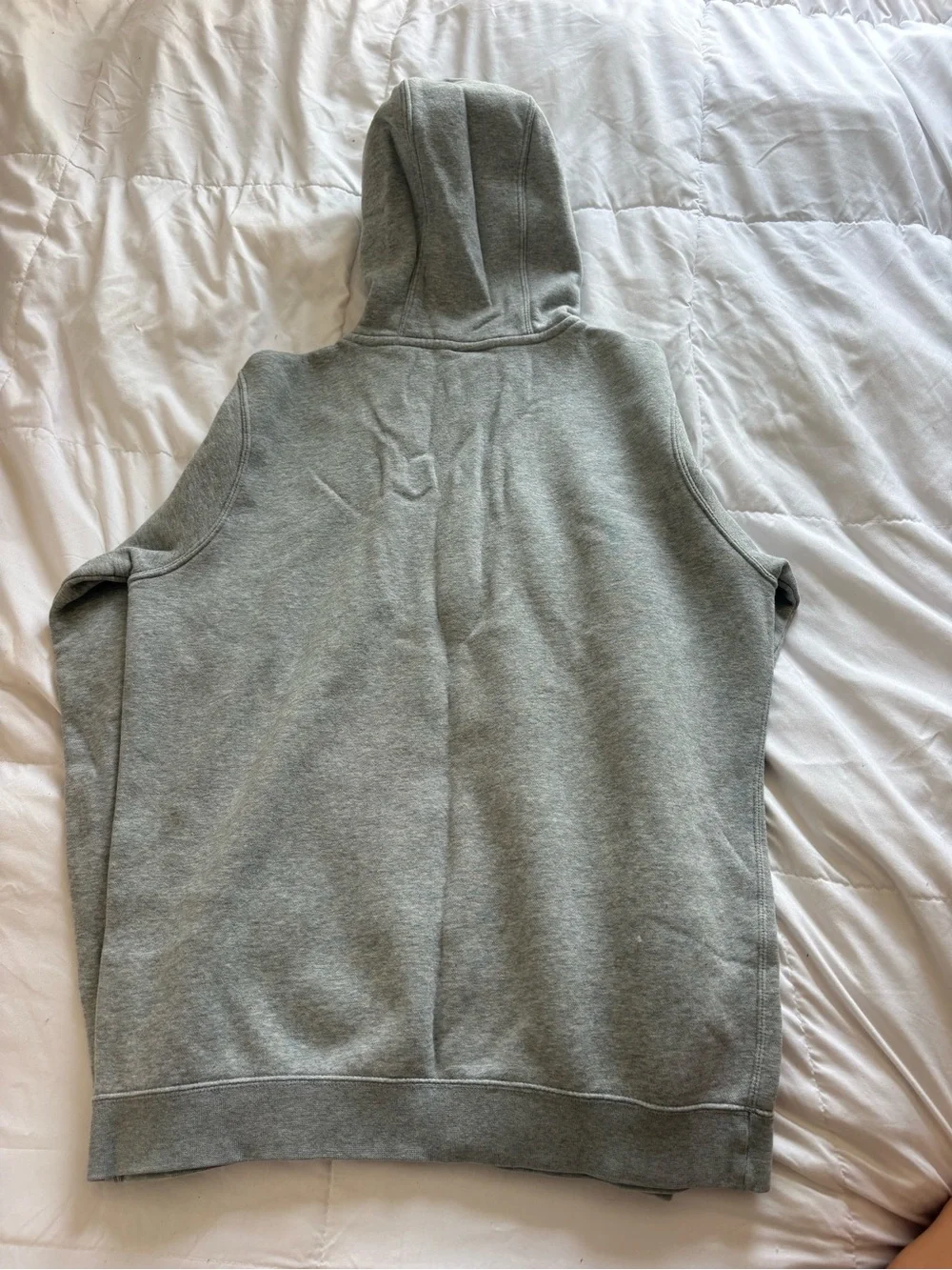 Nike Men’s Light Gray Half-Zip Hoodie